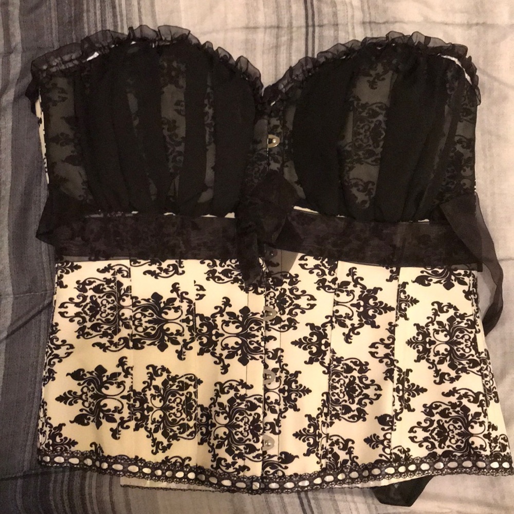 Corset